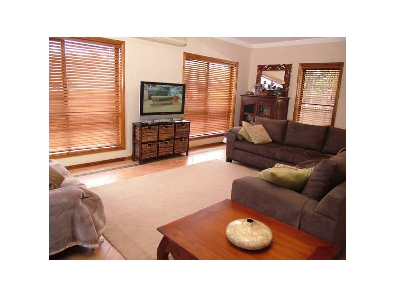 26 Ronald Avenue, Denistone East NSW 2112