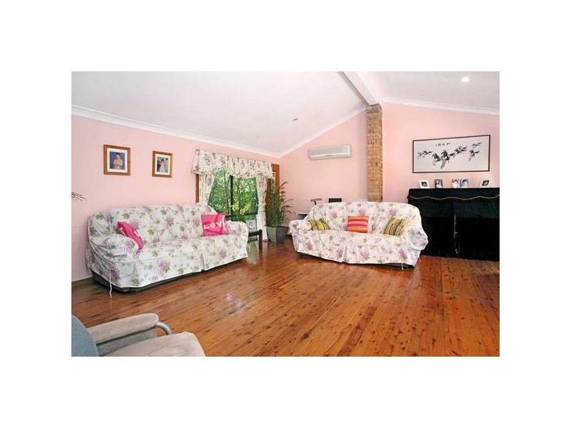 8 Gossell Grove, Carlingford NSW 2118