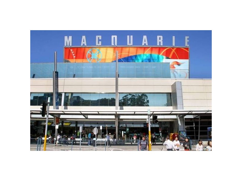 2/8 Lachlan Avenue, Macquarie Park NSW 2113