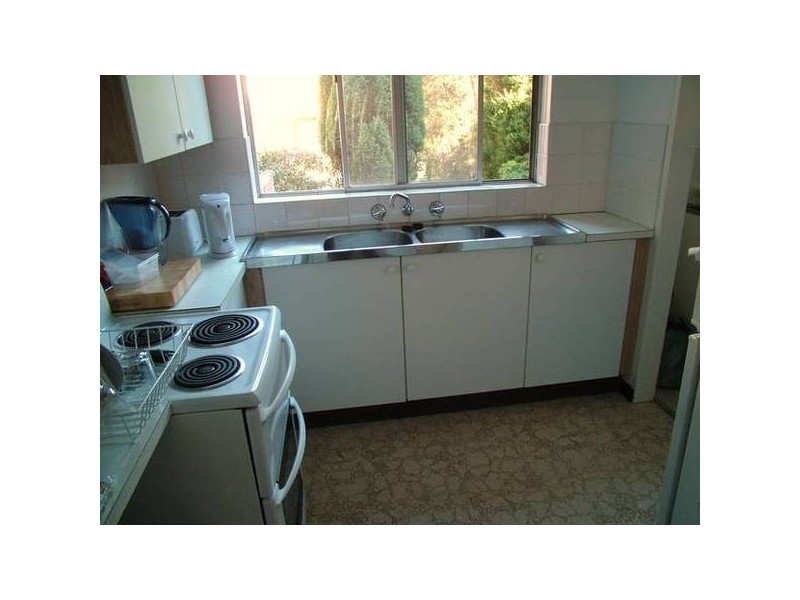 2/8 Lachlan Avenue, Macquarie Park NSW 2113