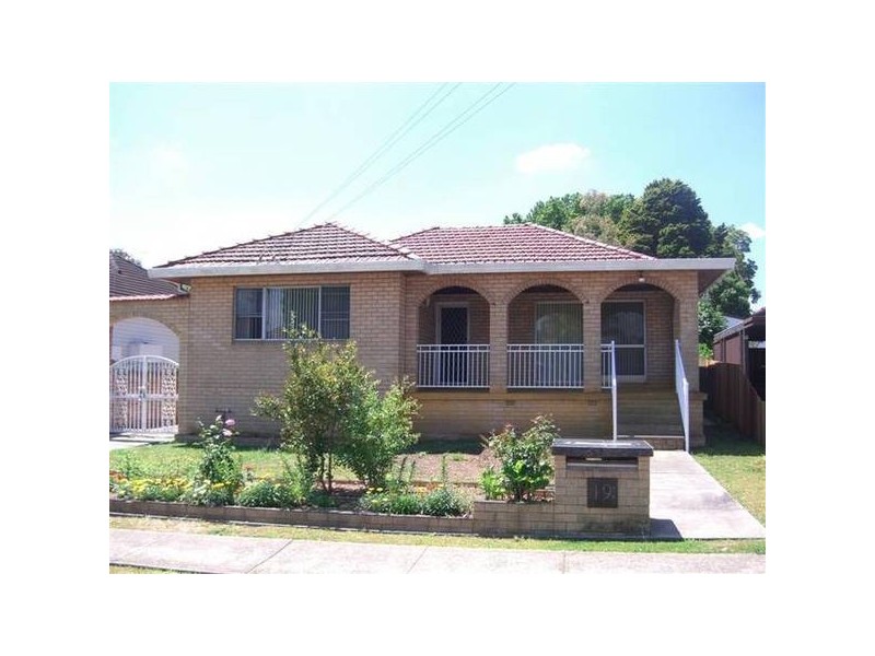 19 Ronald Avenue, Ryde NSW 2112