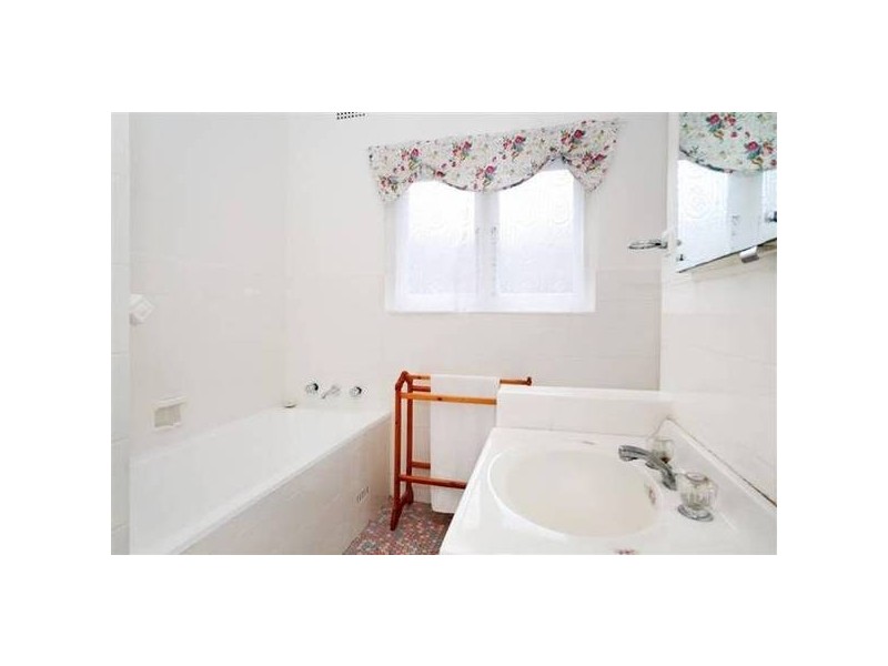 57 Lakeside Road, Eastwood NSW 2122