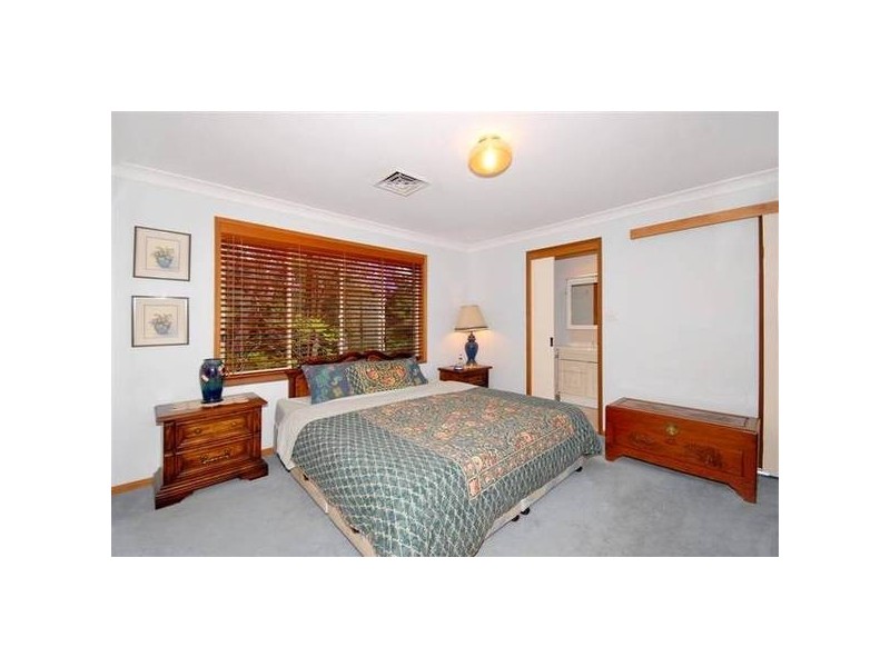 18a Hillside Crescent, Epping NSW 2121