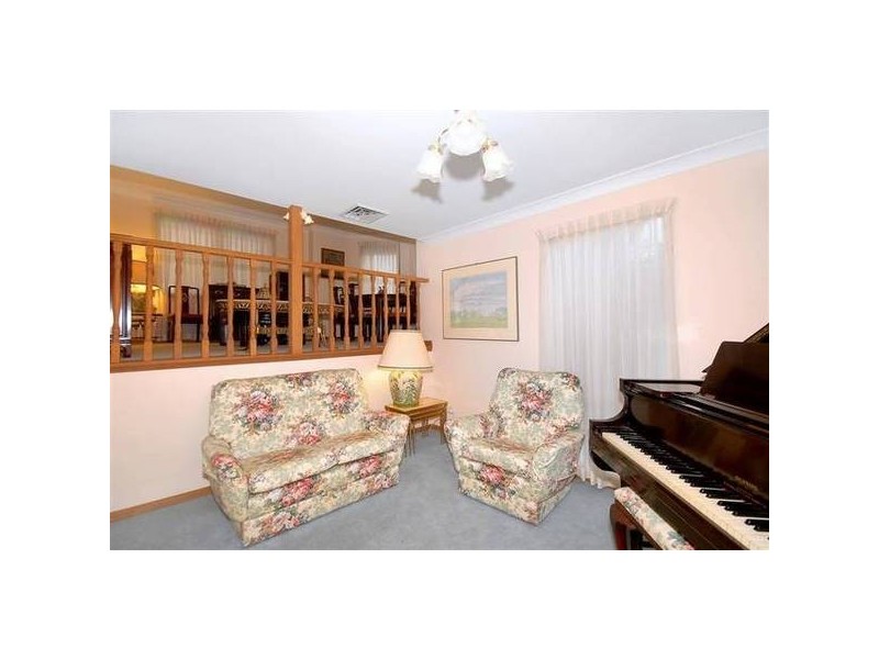 18a Hillside Crescent, Epping NSW 2121