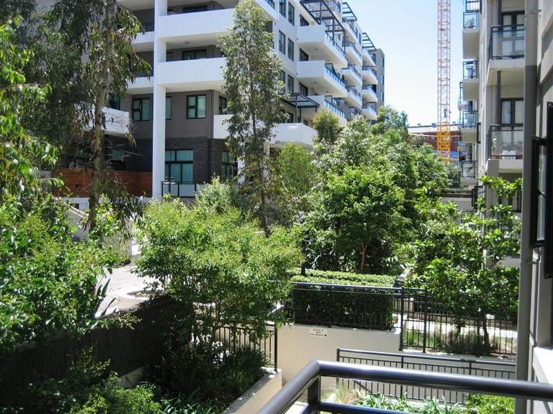 52/143 Bowden Street, Meadowbank NSW 2114