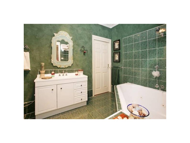 1 Kenilworth Road, Dundas NSW 2117