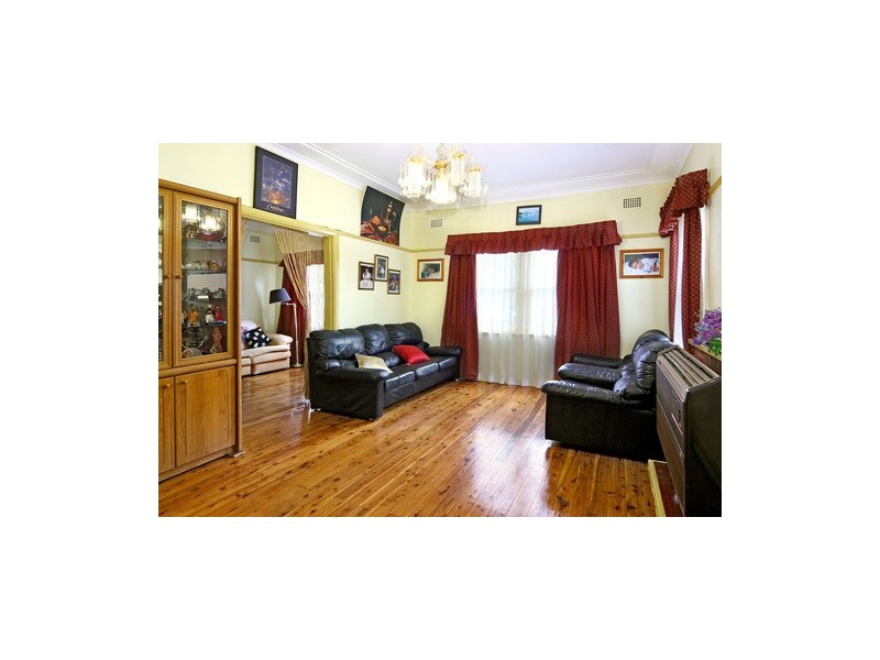 44 East Parade, Eastwood NSW 2122