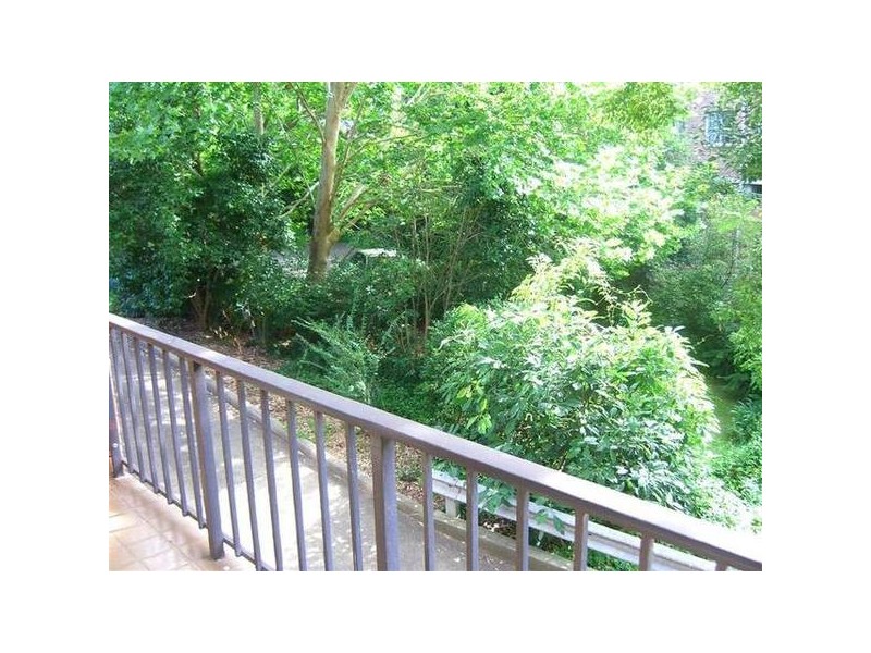 1/4 Ball Avenue, Eastwood NSW 2122