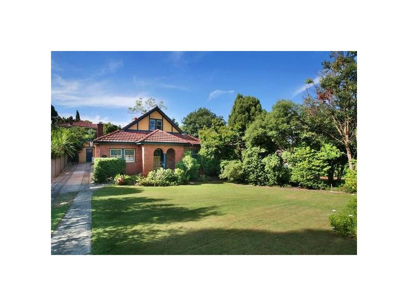 331 Rowe Street, Eastwood NSW 2122