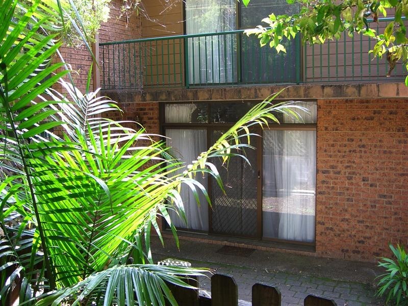 18/13 Busaco Road, Marsfield NSW 2122