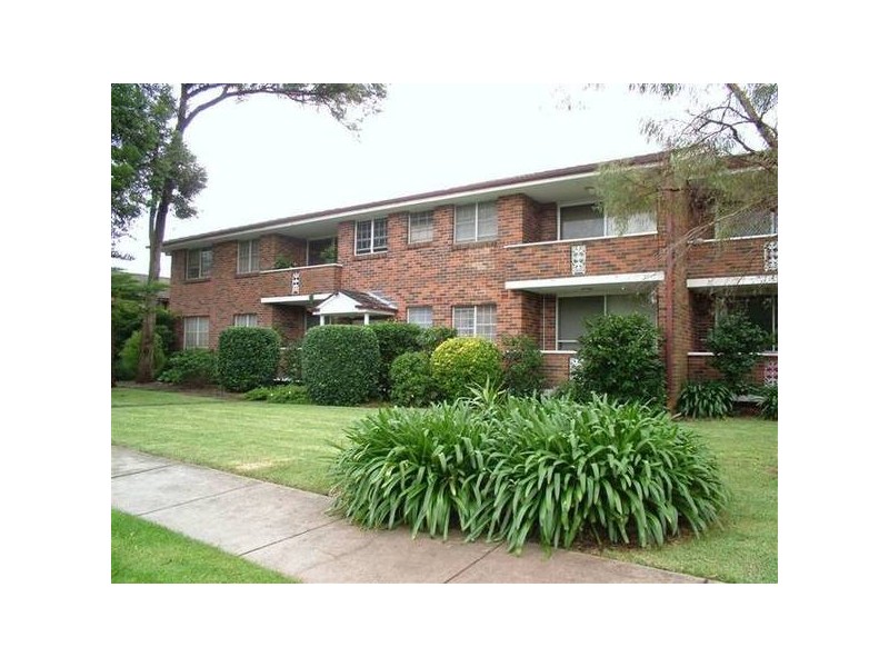 10/207 Waterloo Road, Marsfield NSW 2122