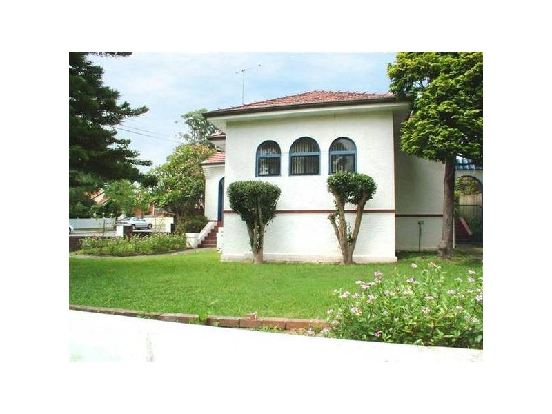 27 Third Avenue, Eastwood NSW 2122