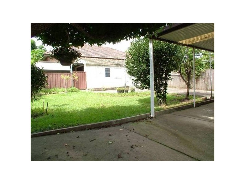 27 Third Avenue, Eastwood NSW 2122