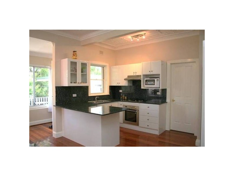 11a Eastwood Avenue, Eastwood NSW 2122