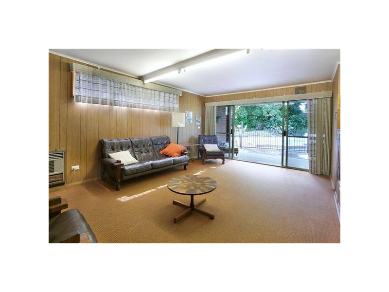 15 Lyle Street, Denistone East NSW 2112