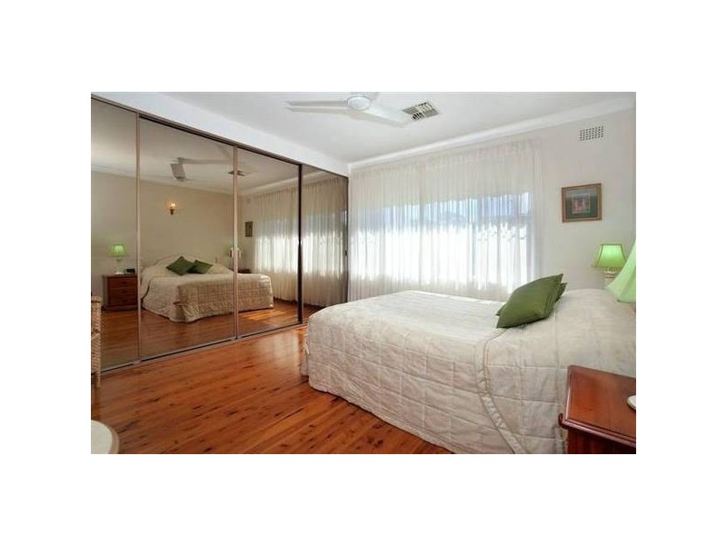 14 Pembroke Road, Marsfield NSW 2122