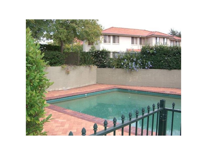 5/13-23 Lancaster Drive, Marsfield NSW 2122