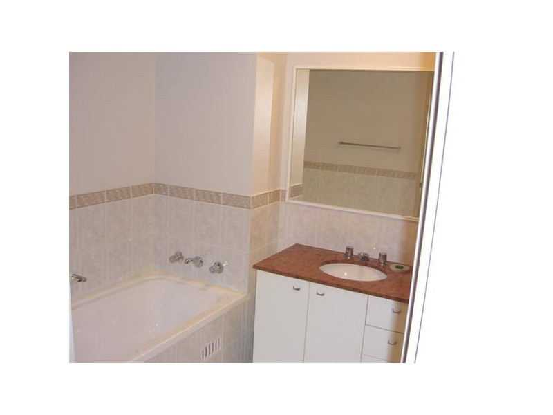 5/13-23 Lancaster Drive, Marsfield NSW 2122