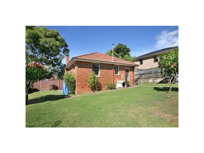 140 North Road, Eastwood NSW 2122