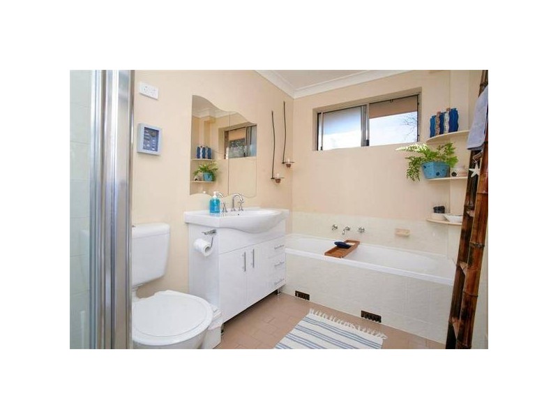 2/7-15 Taranto Road, Marsfield NSW 2122