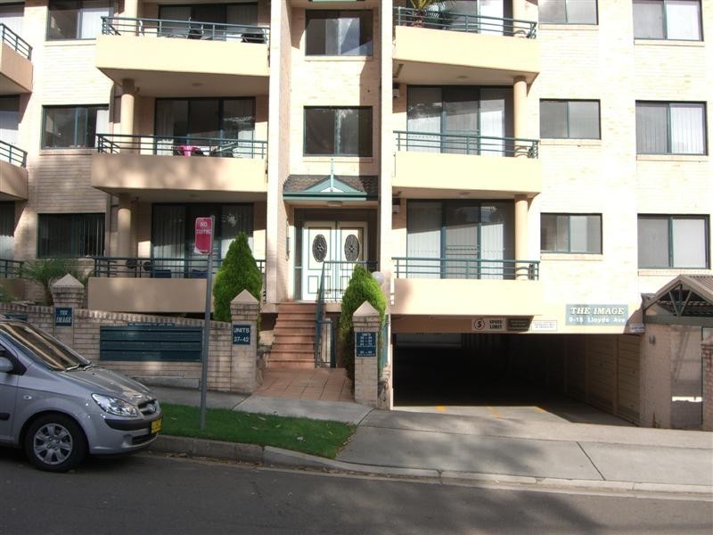 44/9-15 Lloyds Avenue, Carlingford NSW 2118