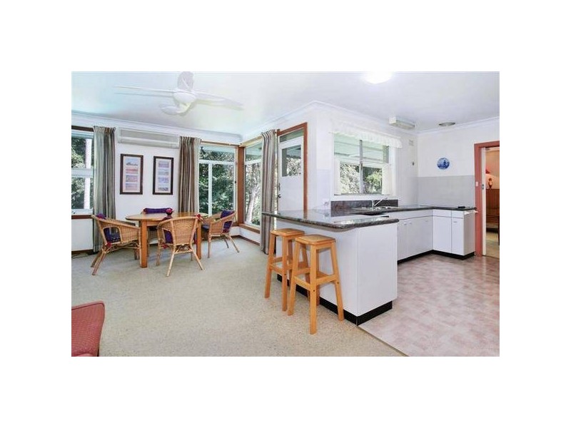 8 Kinson Crescent, Denistone NSW 2114