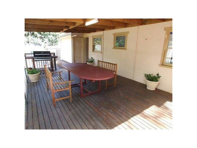 6 Eyles Avenue, Epping NSW 2121