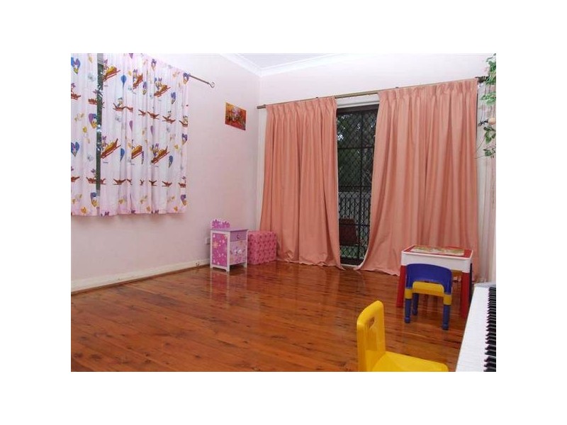 15 Hockley Road, Eastwood NSW 2122