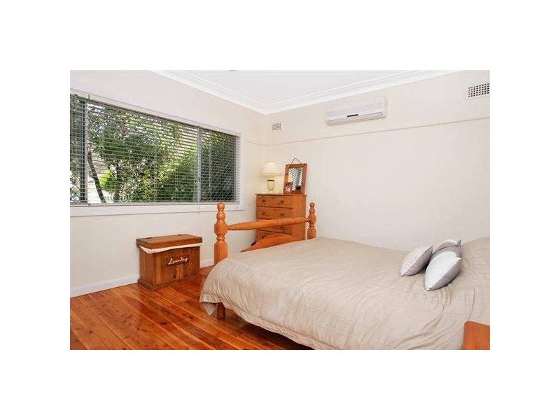 14 Rickard Street, Denistone East NSW 2112