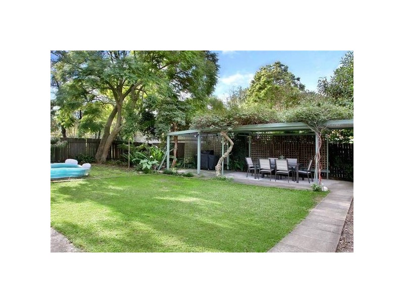 14 Rickard Street, Denistone East NSW 2112