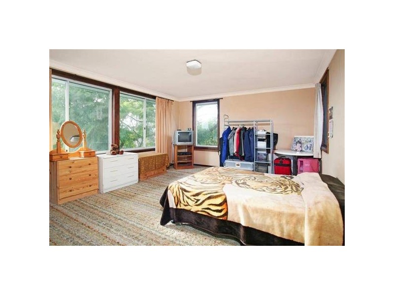 35 Edmondson Street, North Ryde NSW 2113