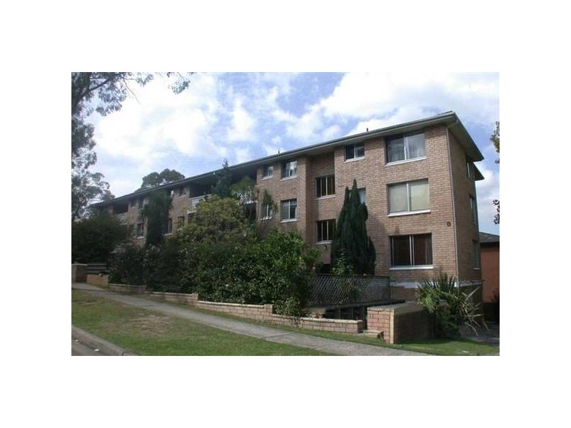 13/8 Lachlan Avenue, Macquarie Park NSW 2113