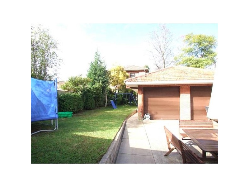 12 Milham Avenue, Eastwood NSW 2122