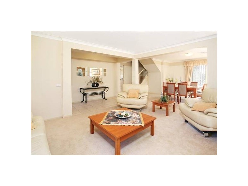 2 Zenith Court, Glenwood NSW 2768