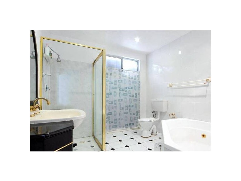 1 Bailey Crescent, North Epping NSW 2121