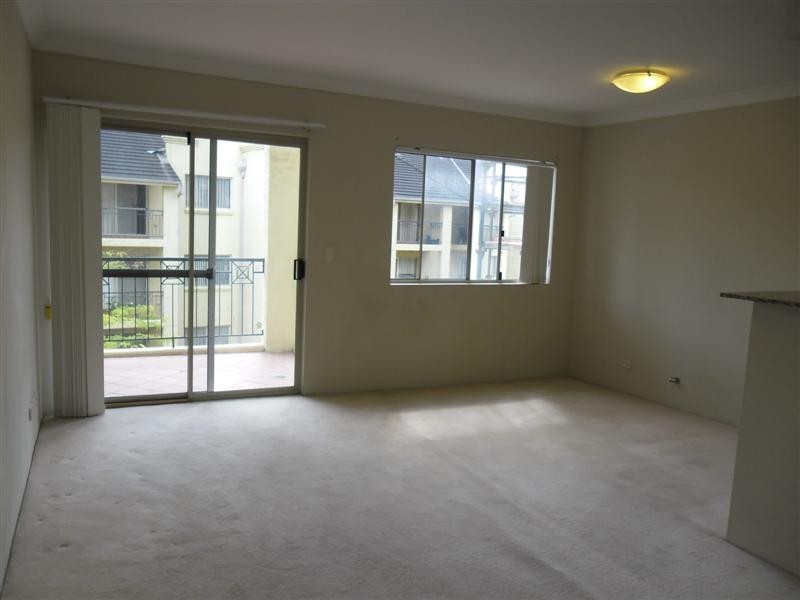 98/6-8 Nile Close, Marsfield NSW 2122