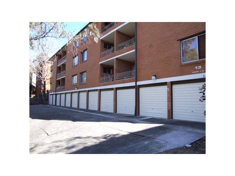 8/13 Cottonwood Crescent, Macquarie Park NSW 2113