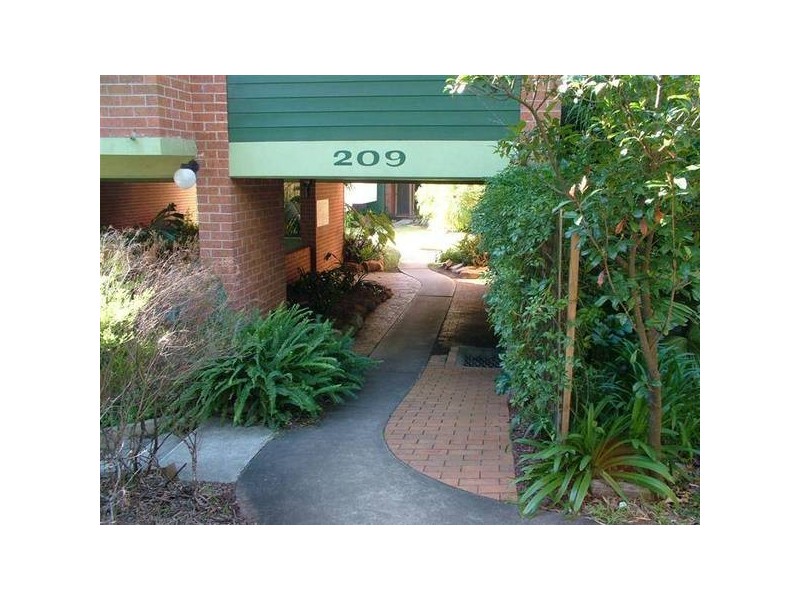 9/209 Waterloo Road, Marsfield NSW 2122