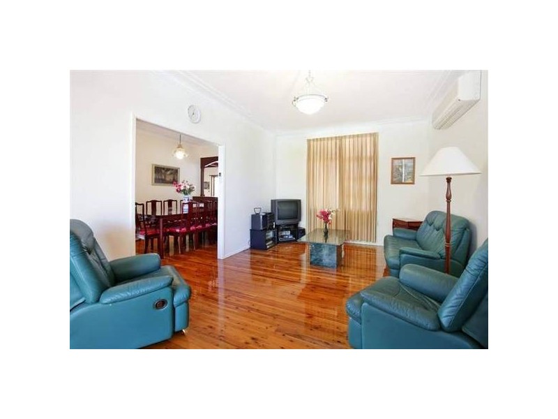 12 Magnolia Avenue, Epping NSW 2121