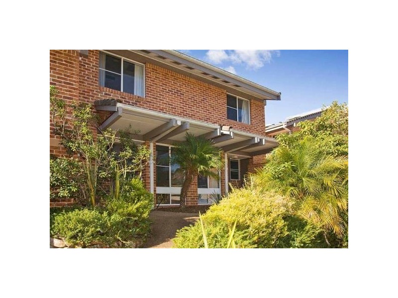 12/2 Busaco Road, Marsfield NSW 2122