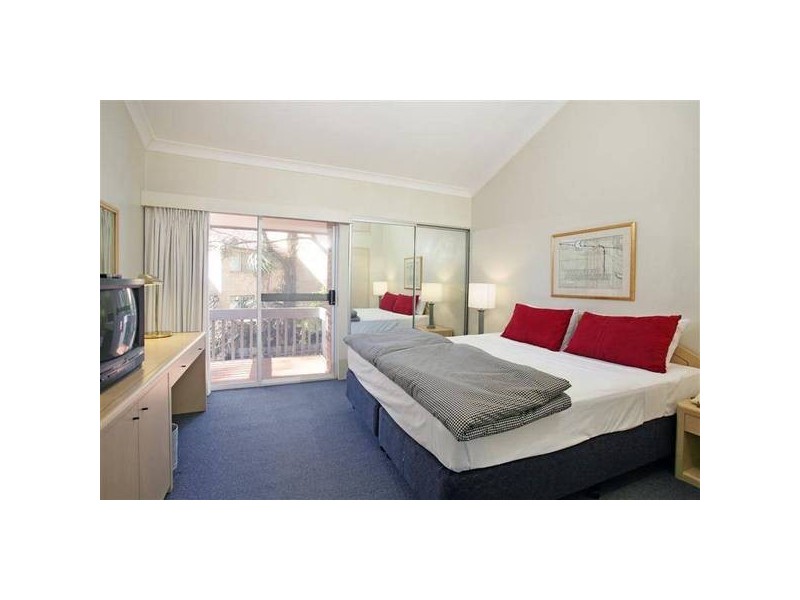 12/2 Busaco Road, Marsfield NSW 2122