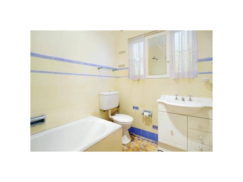 16 Fourth Avenue, Eastwood NSW 2122