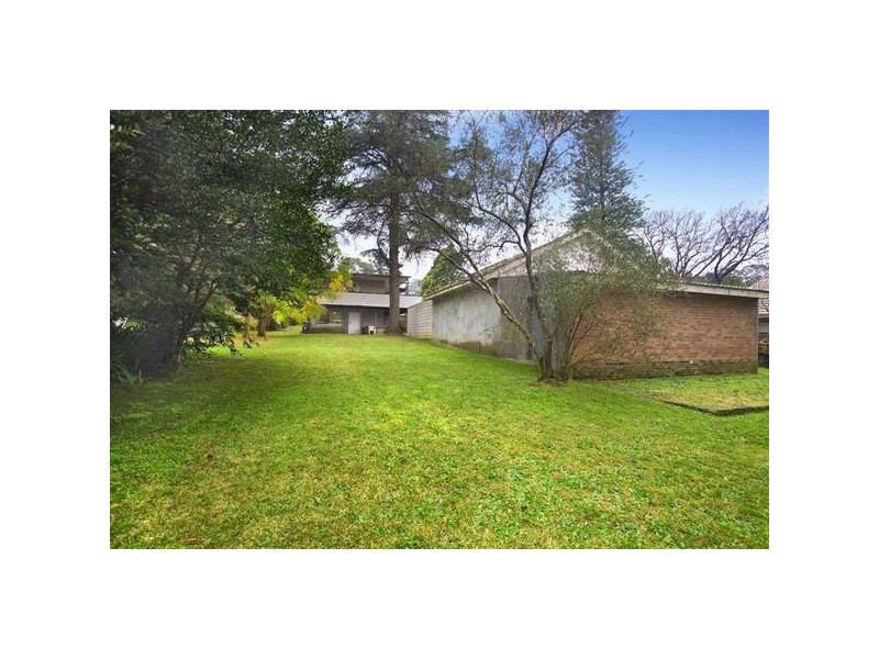 11 Hillcrest Avenue, Epping NSW 2121