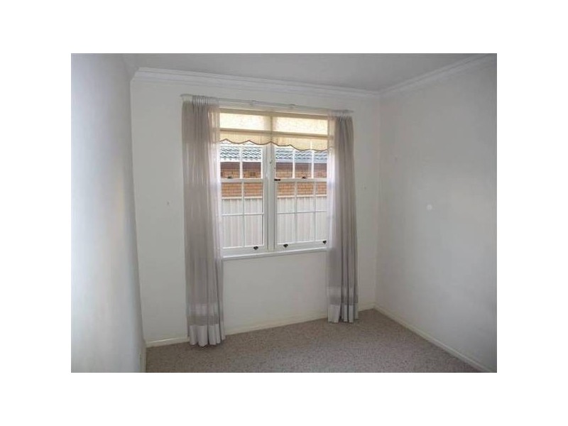 2/4 Surrey Street, Epping NSW 2121