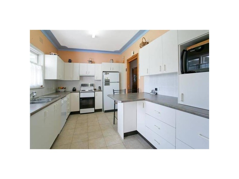 14 Montgomery Road, Carlingford NSW 2118