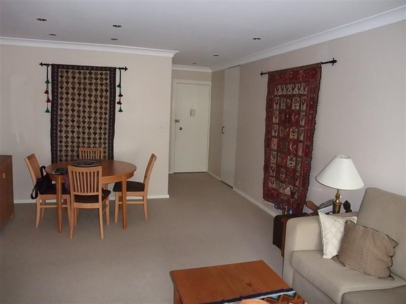 7/211 Waterloo Road, Marsfield NSW 2122