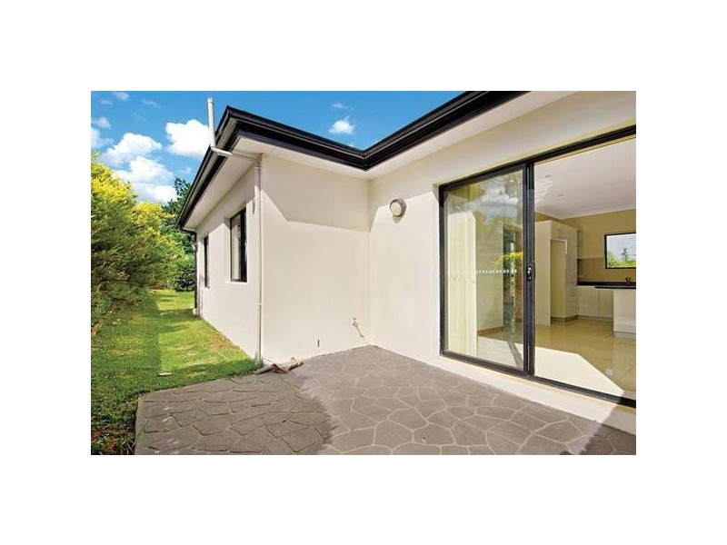 8a Wolger Road, Ryde NSW 2112