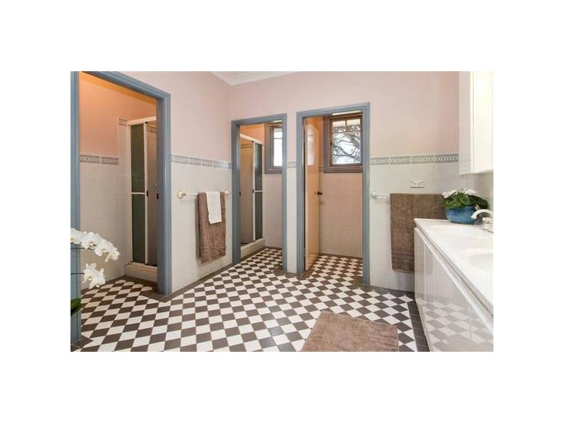 13 Railway Avenue, Eastwood NSW 2122