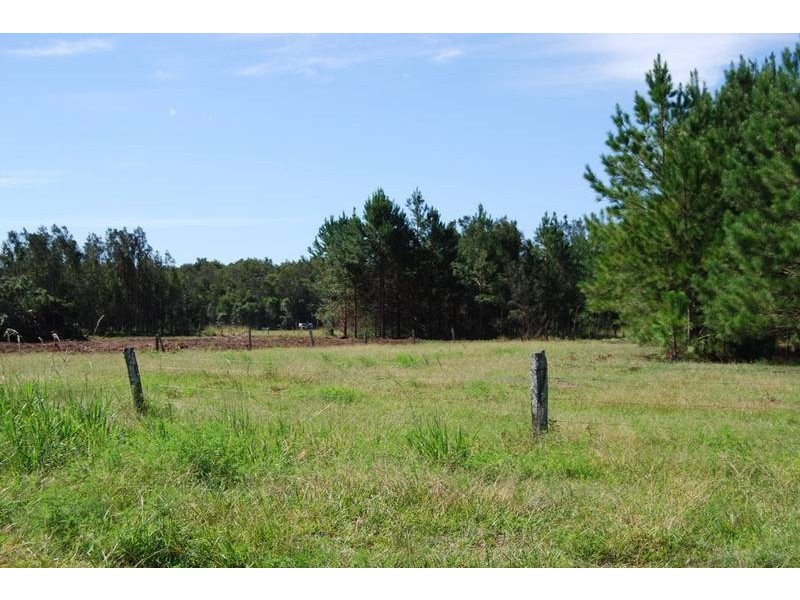 295 Beach Road, Evans Head NSW 2473