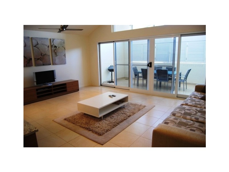 2/5 Oak Street, Evans Head NSW 2473